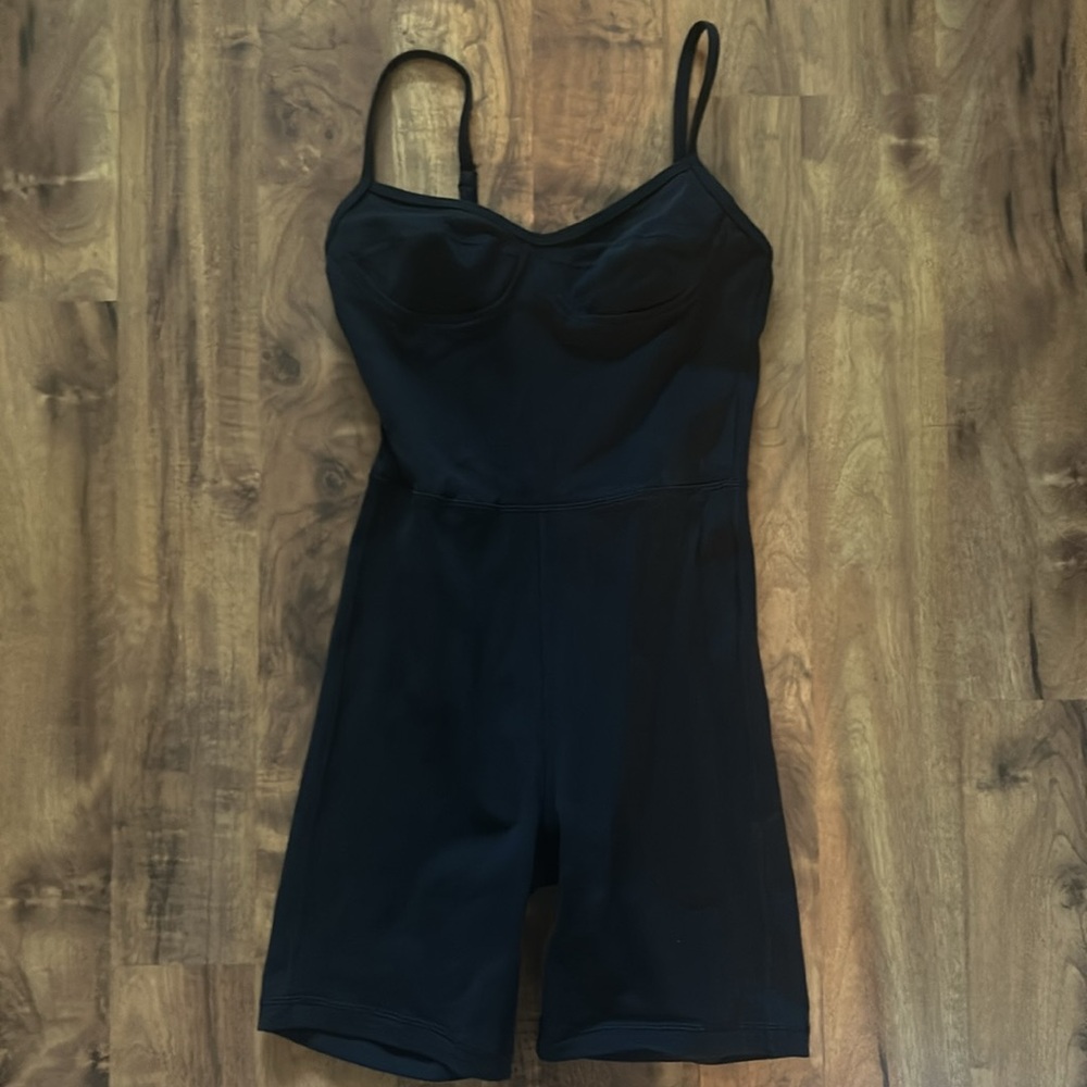 Wilfred Free Wherever Romper - Picture 2 of 4